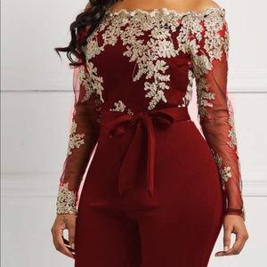 Sexy yet super classy womens long sleeve jumpsuit!